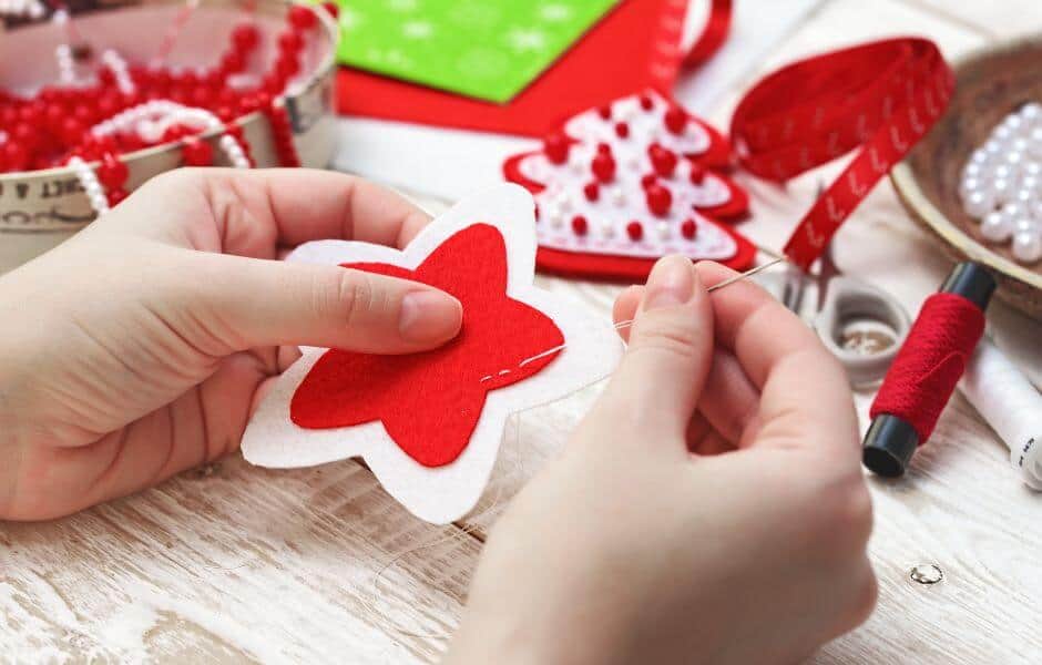 5 Easy Christmas Crafts to Save you Money 5 Easy Christmas Crafts to Save you Money