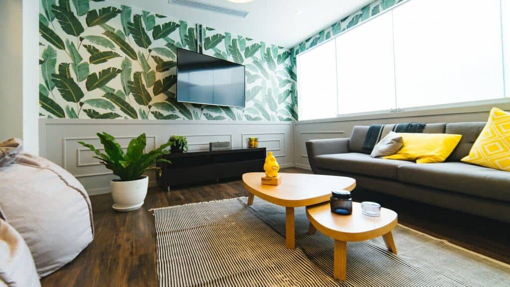 As we’re all trying to be more eco-friendly, I thought I’d take a look at things we can do with leftover wallpaper.